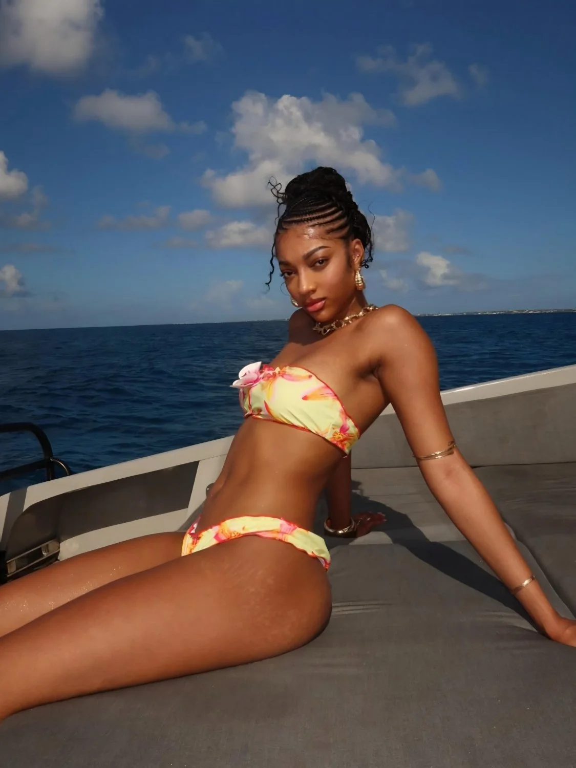 Basketball player Angel Reese 🔥💦 image 29