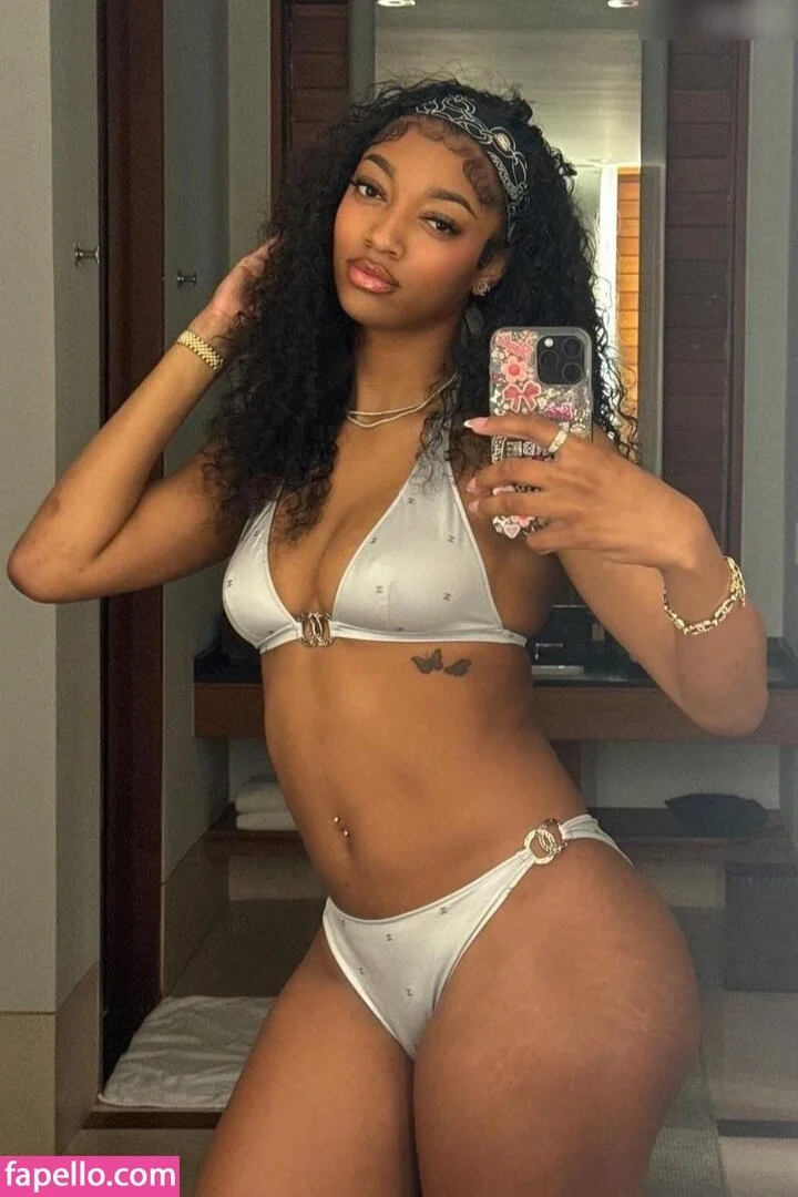 Basketball player Angel Reese 🔥💦 image 34