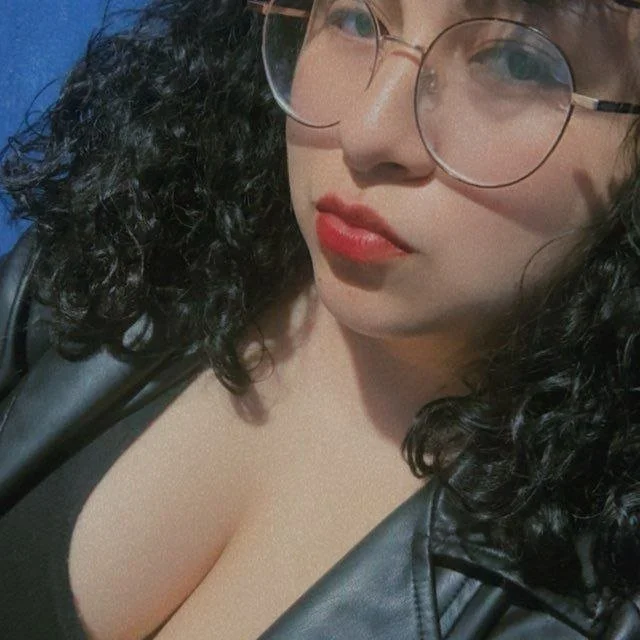 Seguir me envió a la Perra tetona de su mujer Paola de CDMX image 2