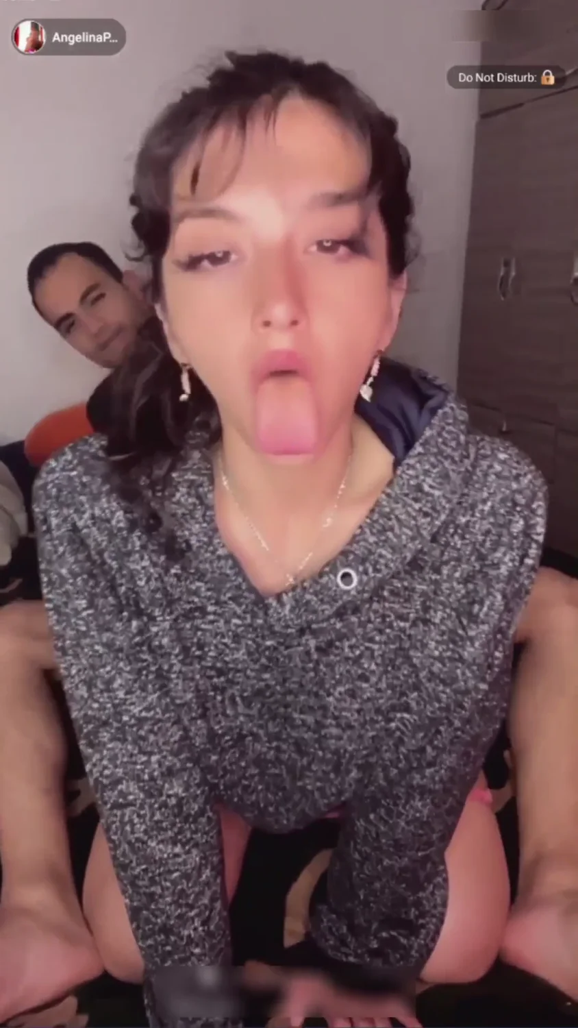Angelina praga rides her boyfriend on Clapper image 29