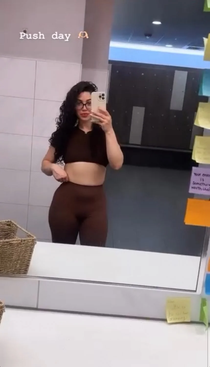 Sexy Puertorican waxer 🇵🇷 from CT. Super tight pussy image 15