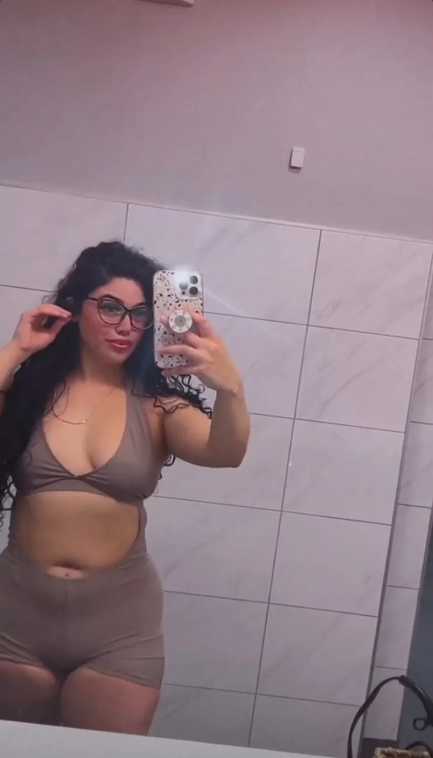 Sexy Puertorican waxer 🇵🇷 from CT. Super tight pussy image 19