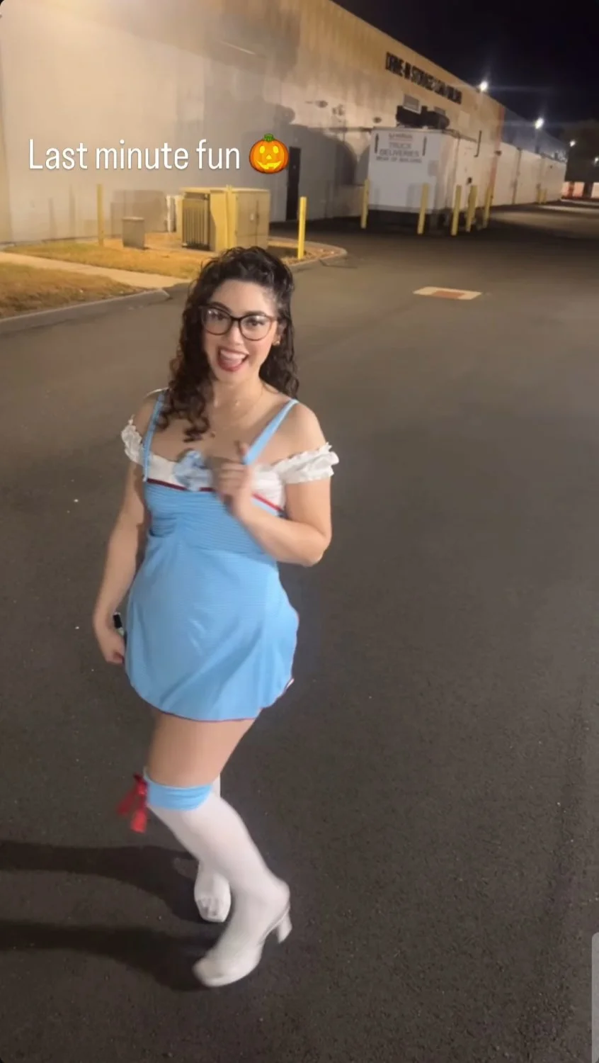 Sexy Puertorican waxer 🇵🇷 from CT. Super tight pussy image 35