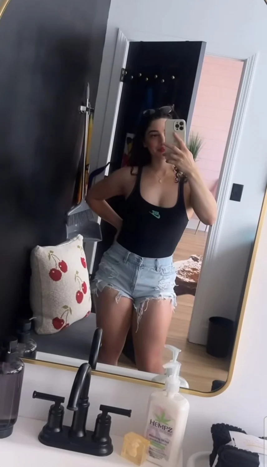 Sexy Puertorican waxer 🇵🇷 from CT. Super tight pussy image 42