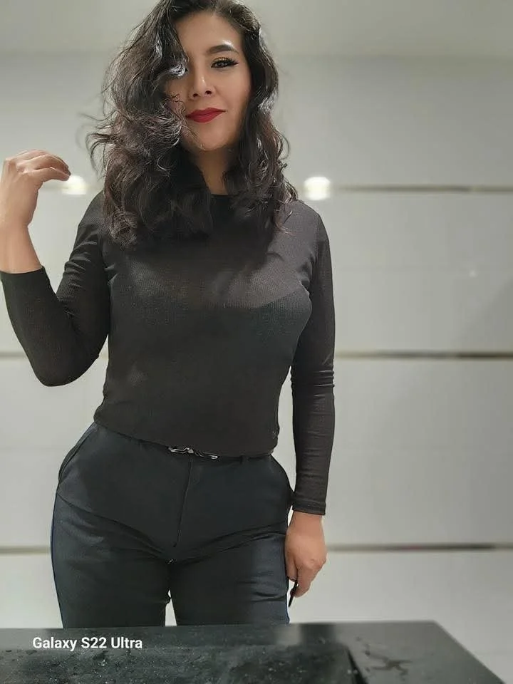 Mami hermosa soltera image 7
