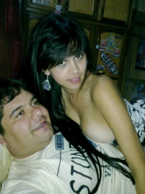 Que rico cacha mi gotica culona image 13