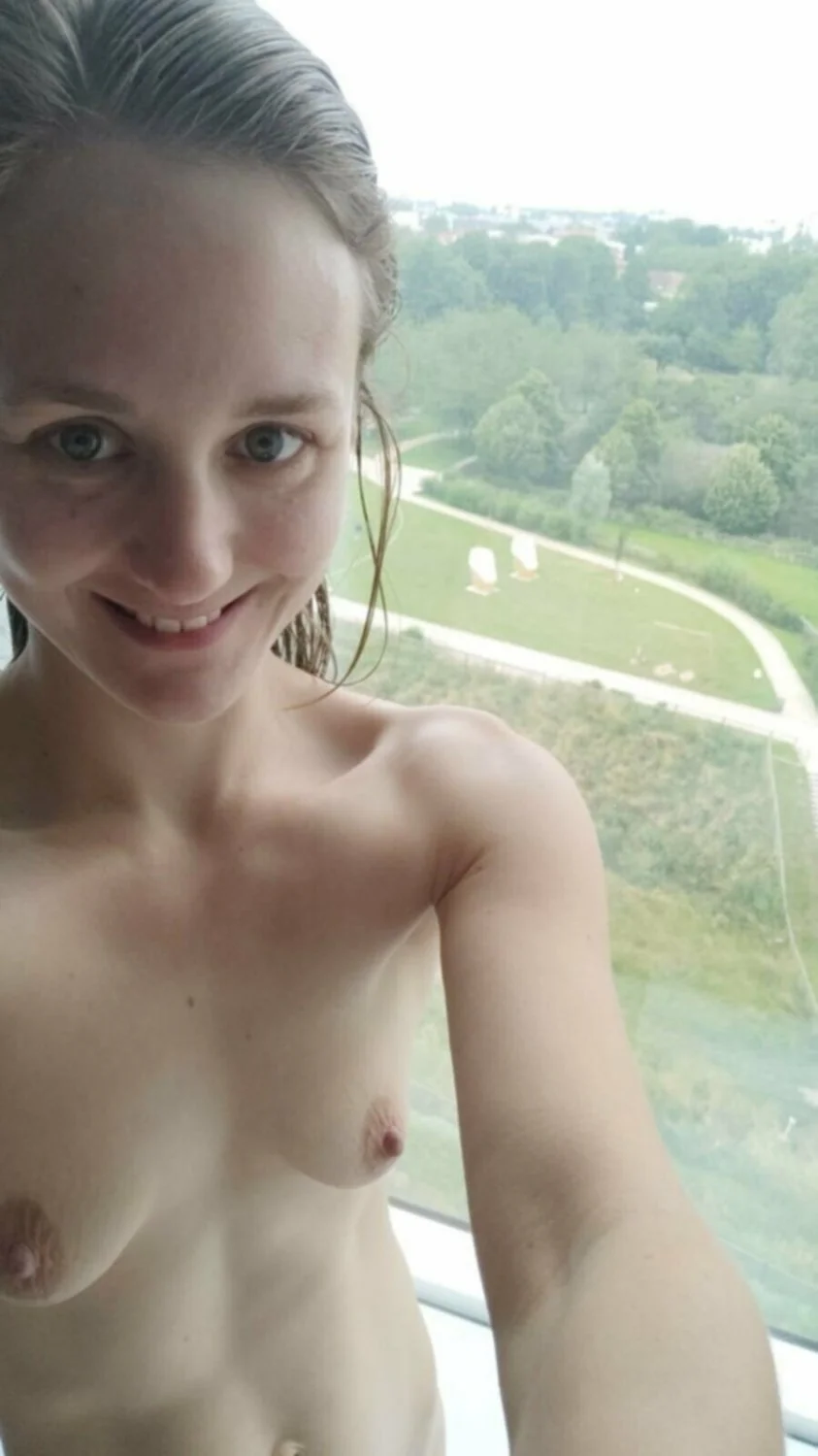 Swinger wife main image