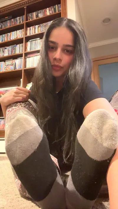 Teen foot slut exposed cover image