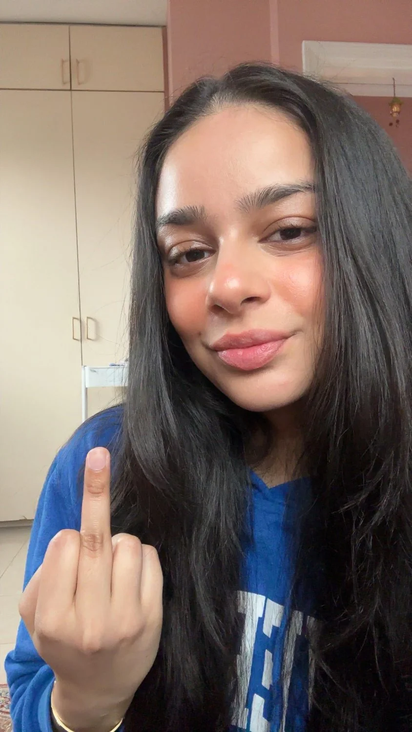 Teen foot slut exposed image 15
