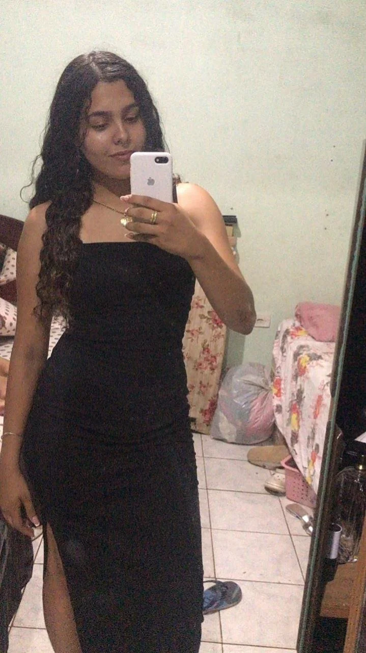 Novinha delicia image 4
