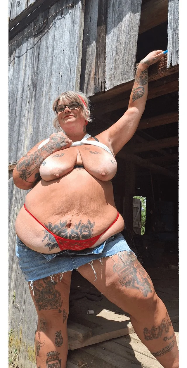 BBW Mama Pig Juicy Pussy image 12