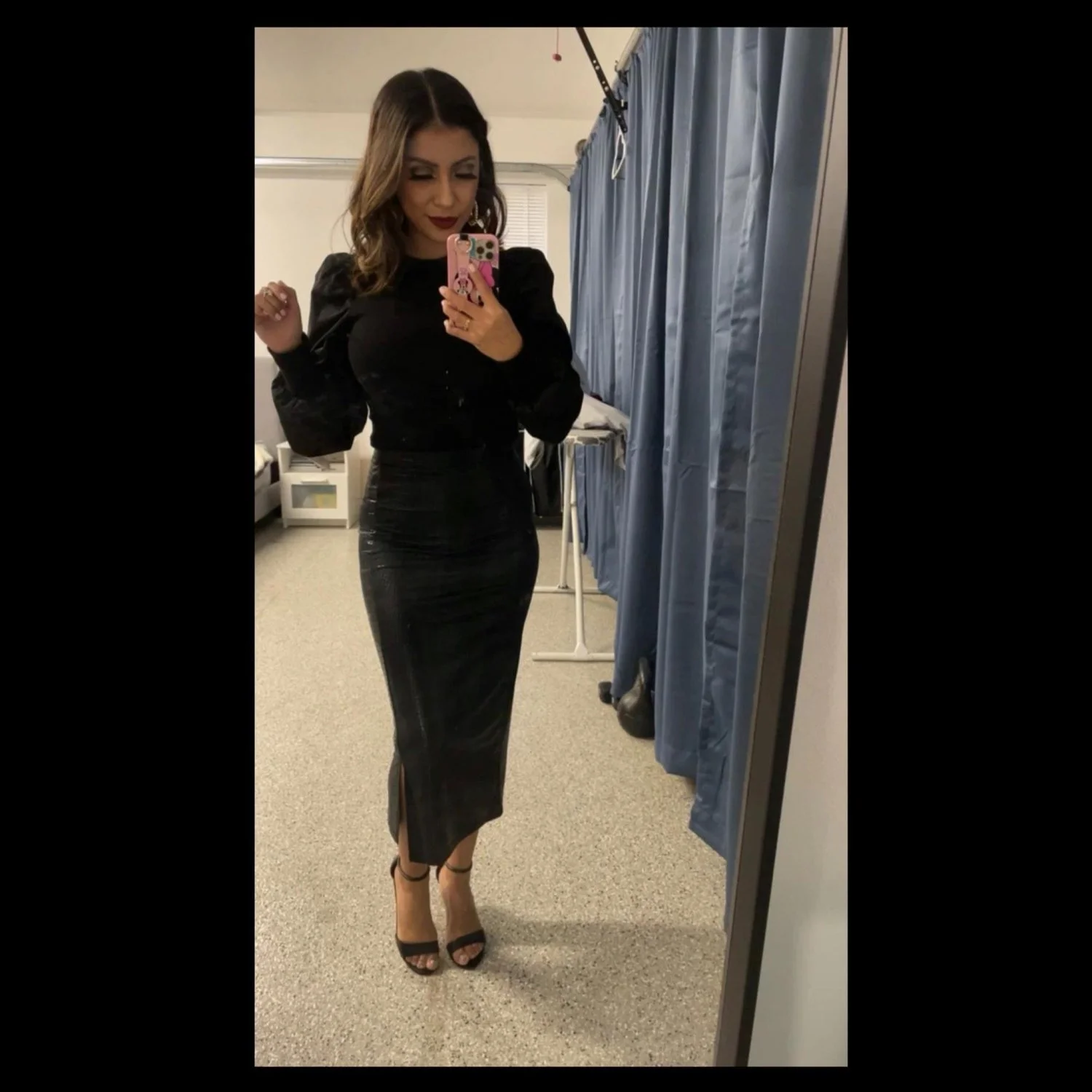 Beautiful big tit Latina Karina image 25
