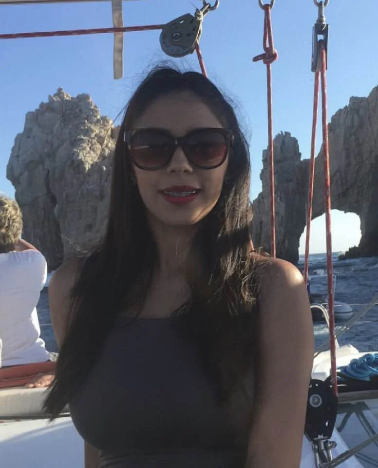 Beautiful big tit Latina Karina image 6