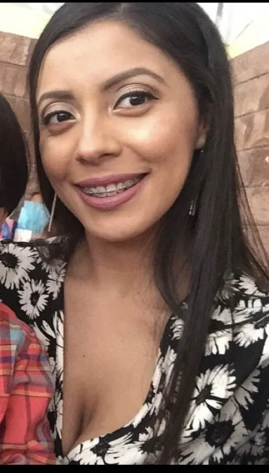 Beautiful big tit Latina Karina image 8