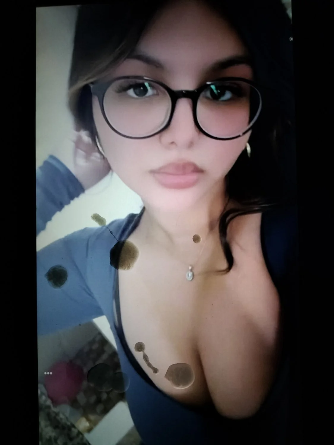 who’s gonna cum to her next blow up my dms main image