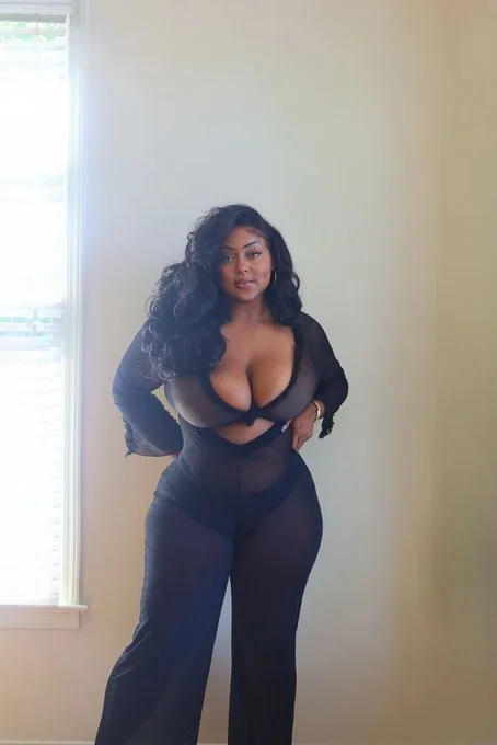 MONA LETMAN❤️ image 2