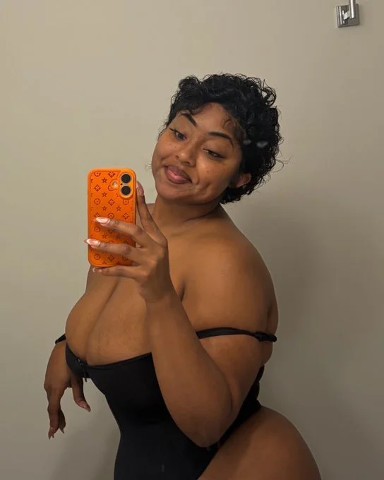 MONA LETMAN❤️ image 3