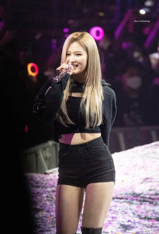 Sana (Twice) Pictures 1 📷 image 14