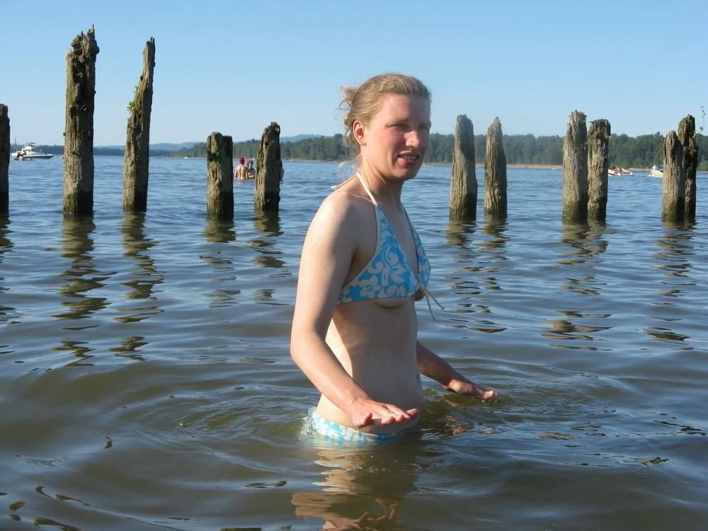 Kristen C image 17