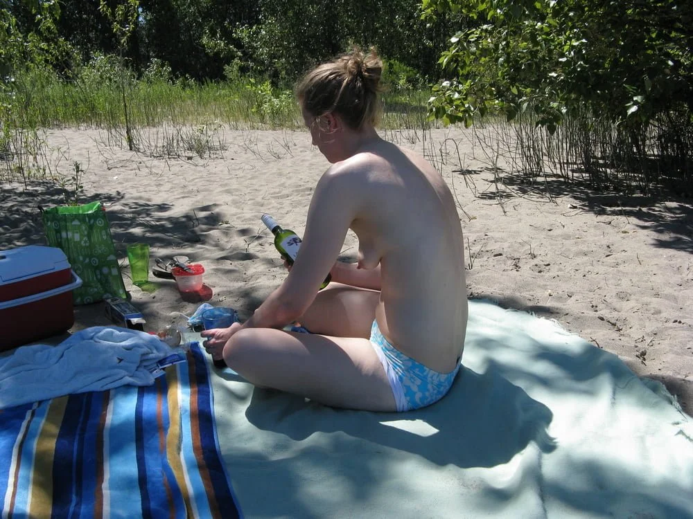 Kristen C image 30
