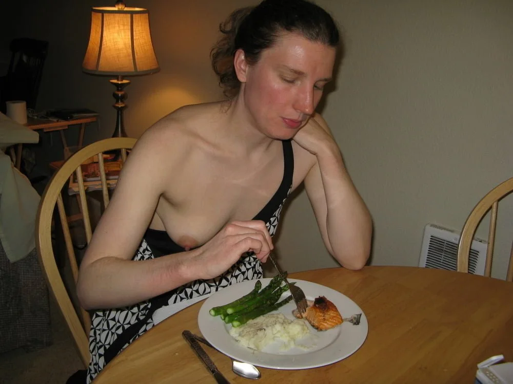 Kristen C image 4