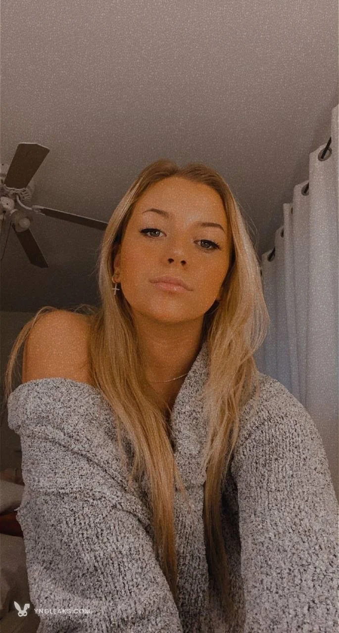 Hot Blonde College Teen Leaked, DM to Buy/Trade main image