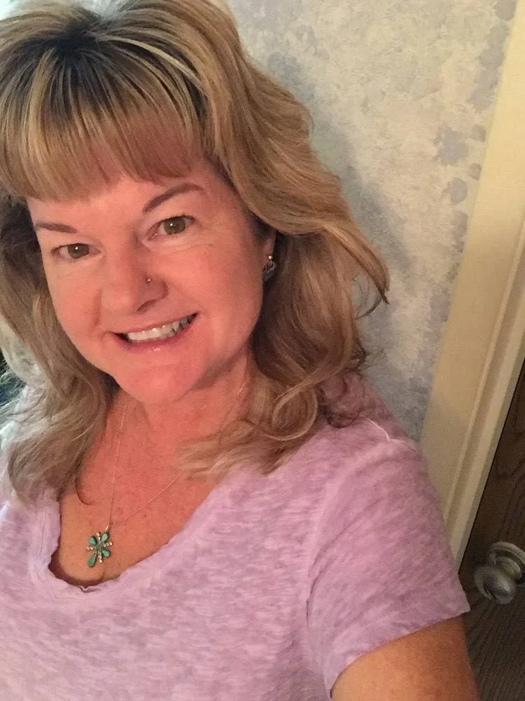 Mature thick white BBC loving slutwife main image