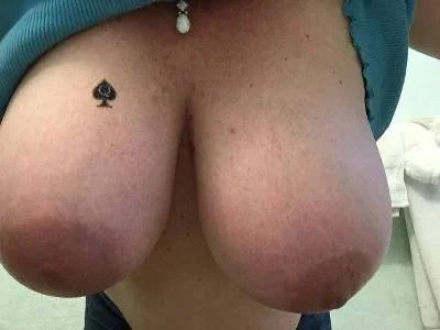 Mature thick white BBC loving slutwife image 3