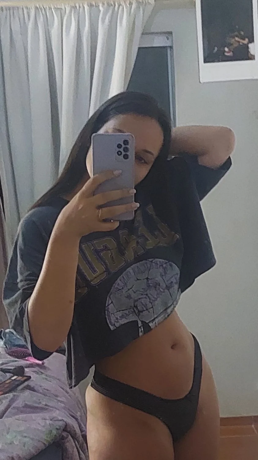 Minha amiga puta image 3