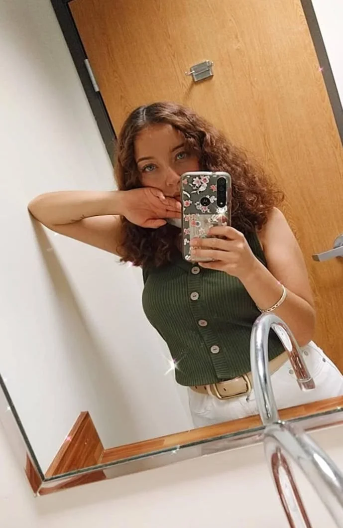 Fernanda la puta image 10