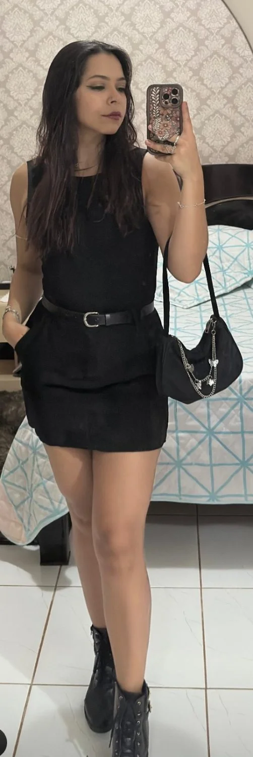 Qual a sua nota pra essa gostosa branquela image 21