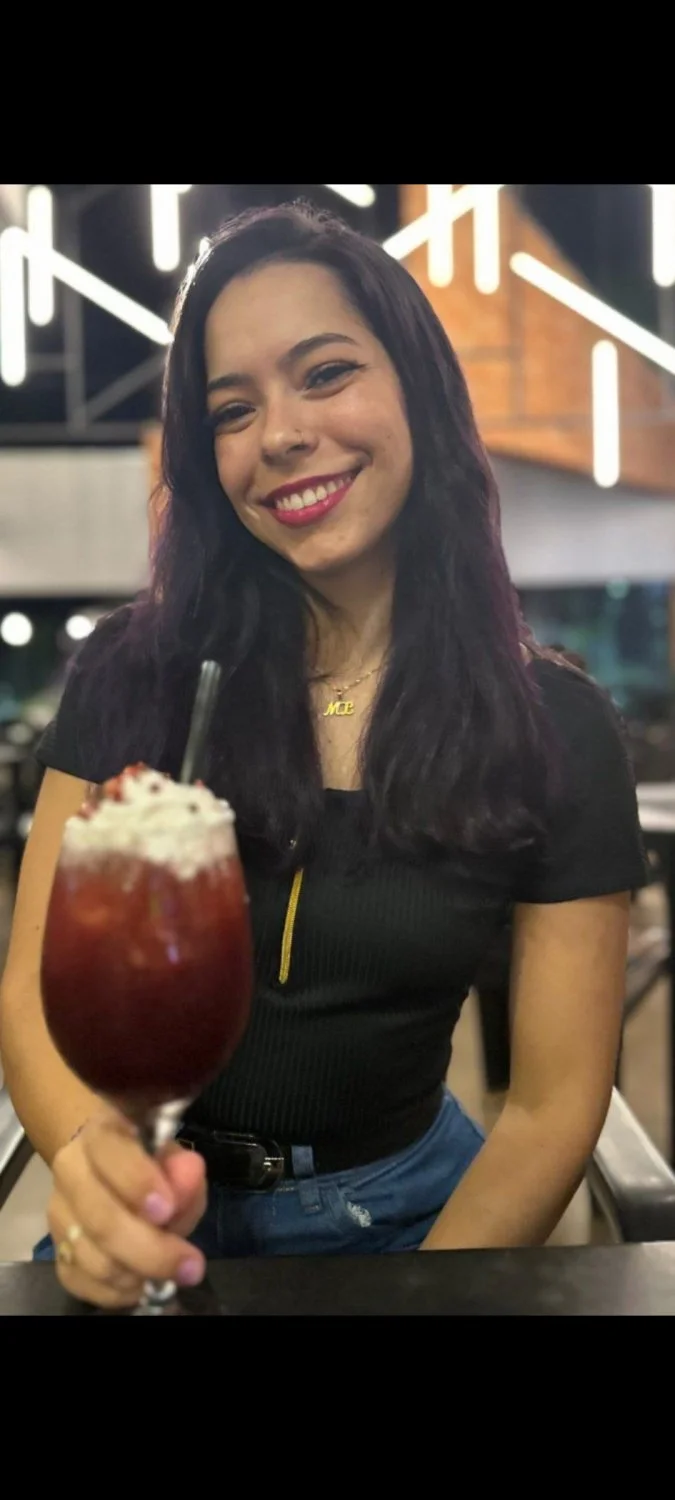Qual a sua nota pra essa gostosa branquela image 7