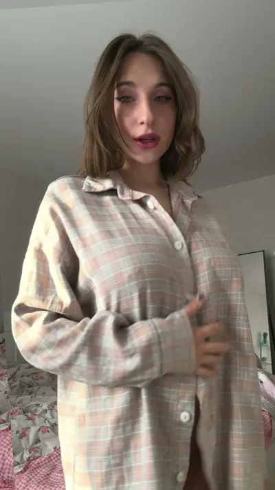 🔞 dirty slut fat ass squirting nude tight pussy 😈🍑 OF cover image
