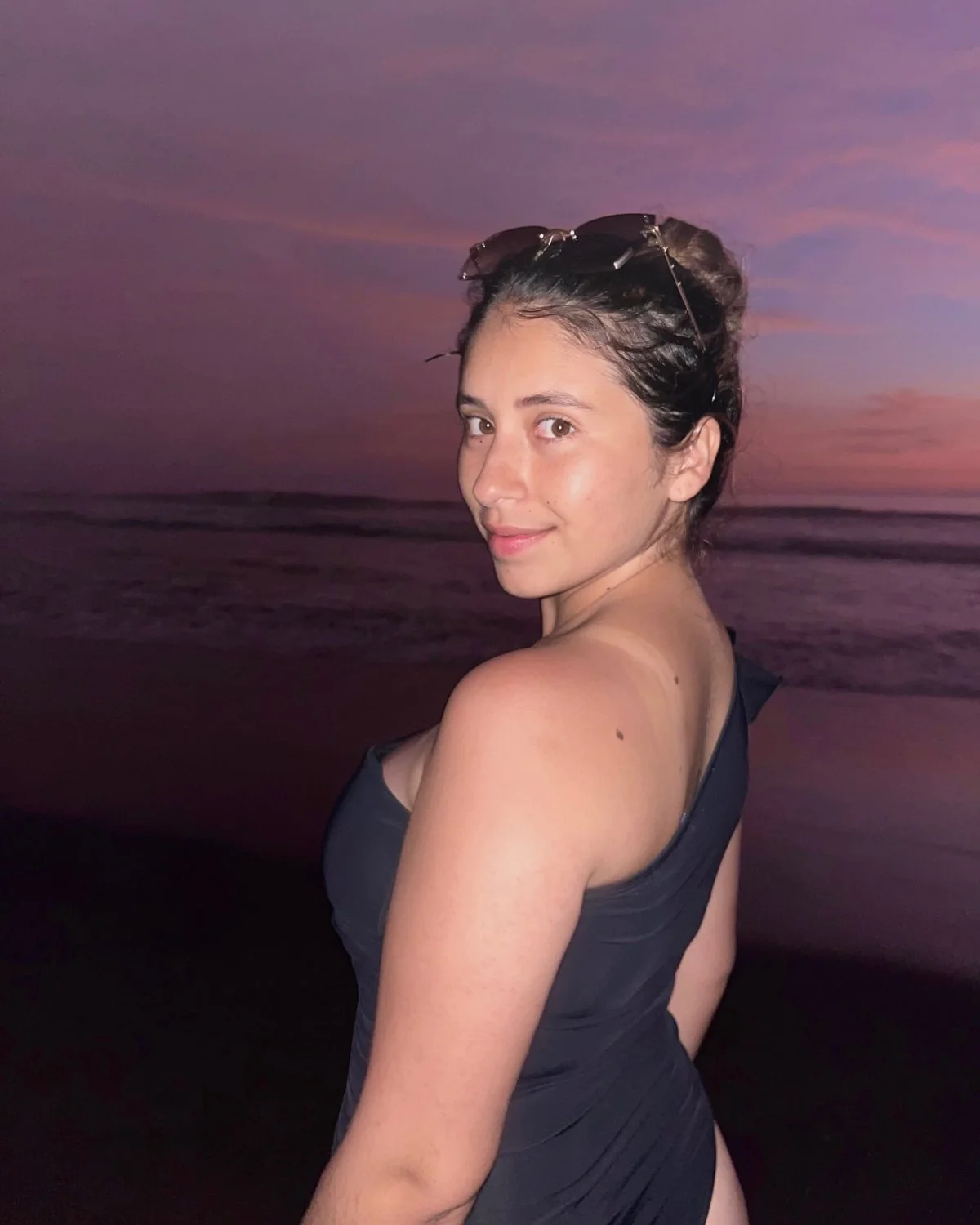 Xiomara Vasquez wants to be your new semen dump, who gives the first tribute on her image 9