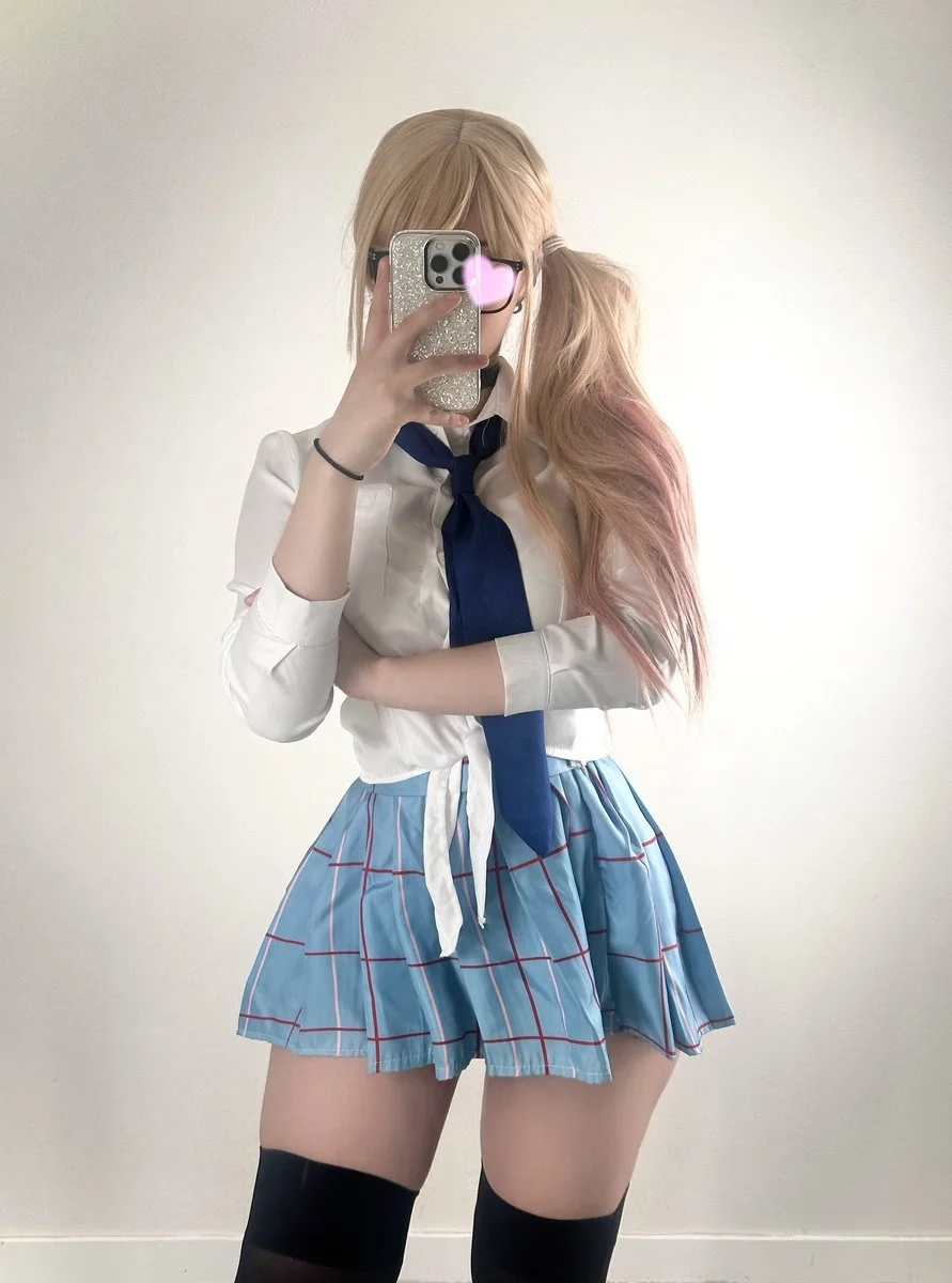 Duelo de putas y hermosas cosplayers. Ambas son calienta huevos, pero con cuál te quedas? Ctlvs image 28