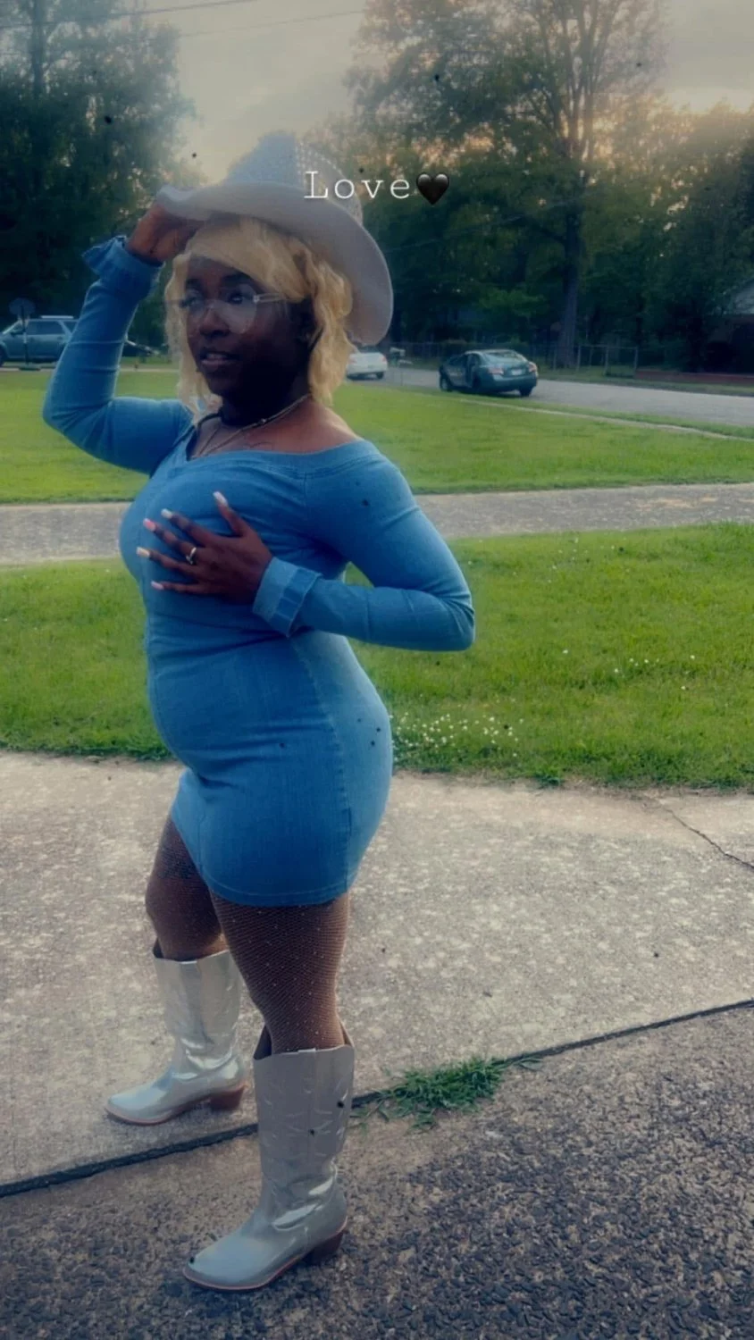 Thick ghetto ebony milf 🍑 image 17