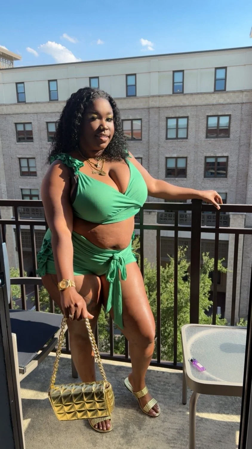 Thick ghetto ebony milf 🍑 image 33