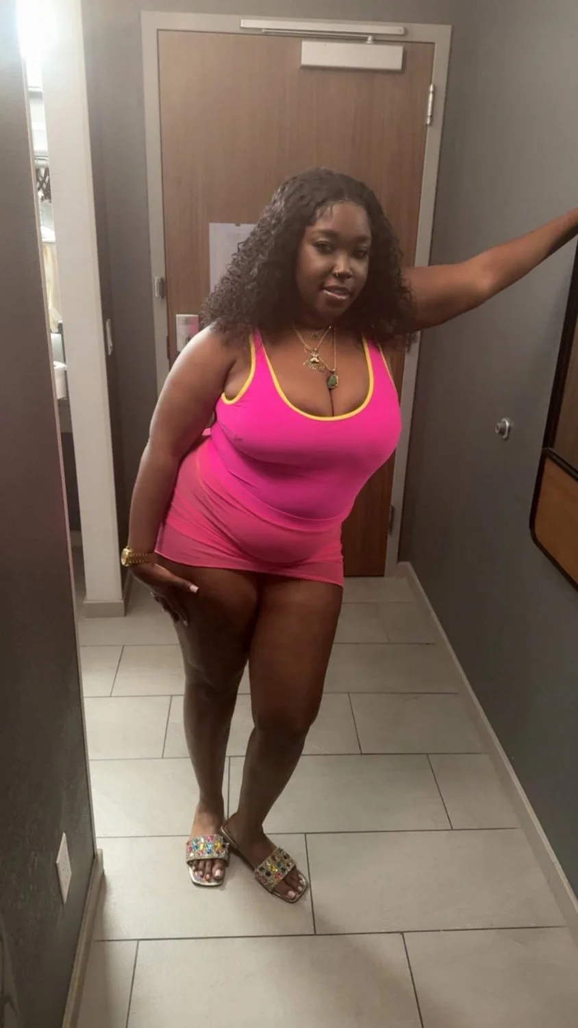 Thick ghetto ebony milf 🍑 image 36