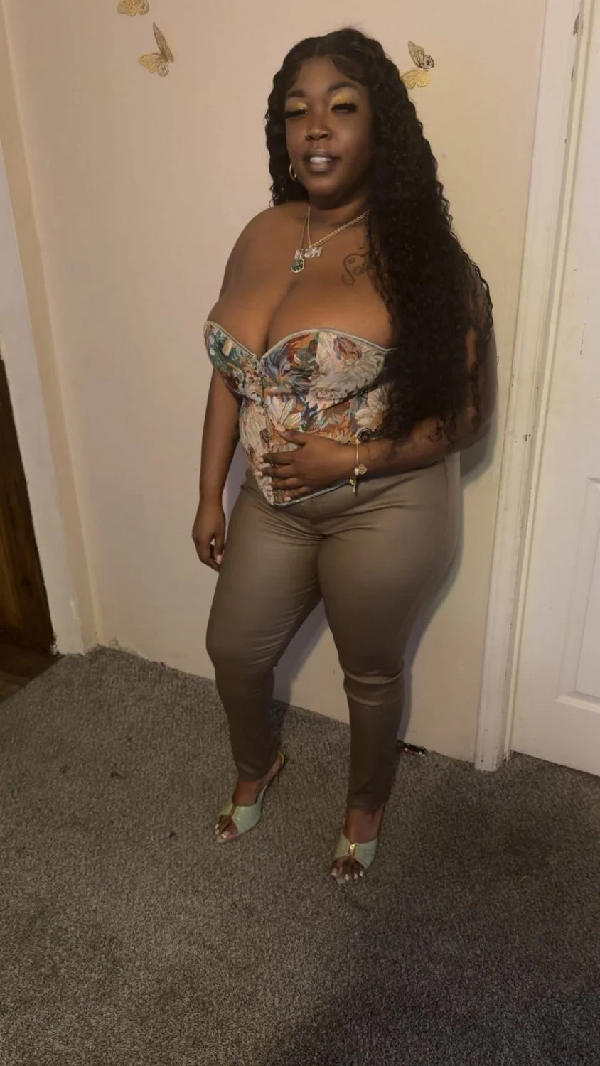 Thick ghetto ebony milf 🍑 image 42