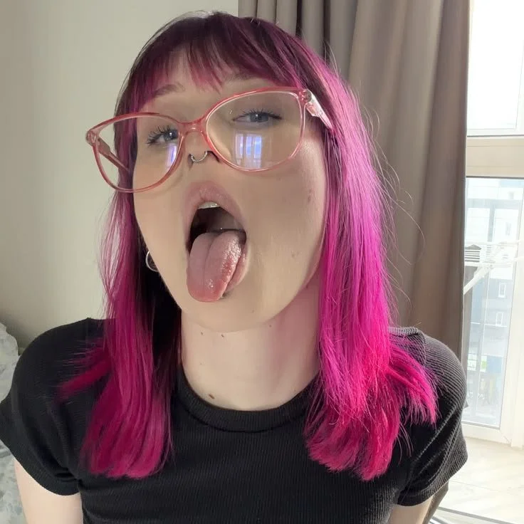 GOTH GIRL + BBC image 13