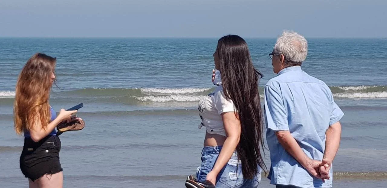 Rabuda gostosa, o que fariam com ela? image 14
