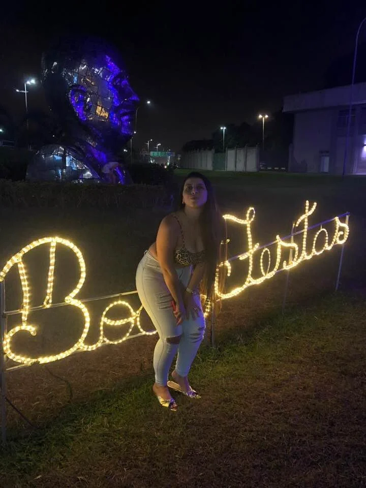 Rabuda gostosa, o que fariam com ela? image 3