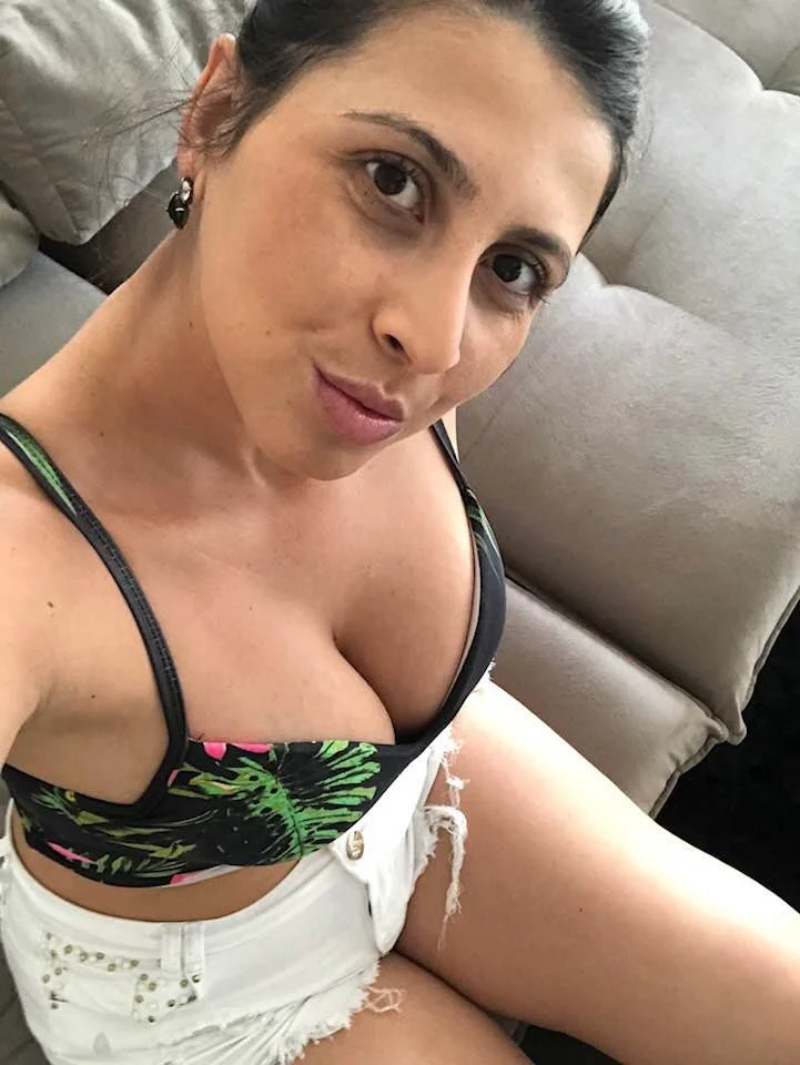Rabuda gostosa, o que fariam com ela? image 7