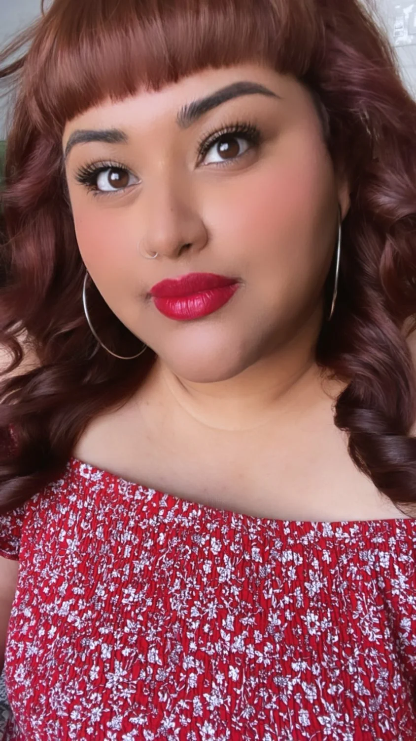 Chubby Latina daughter image 2