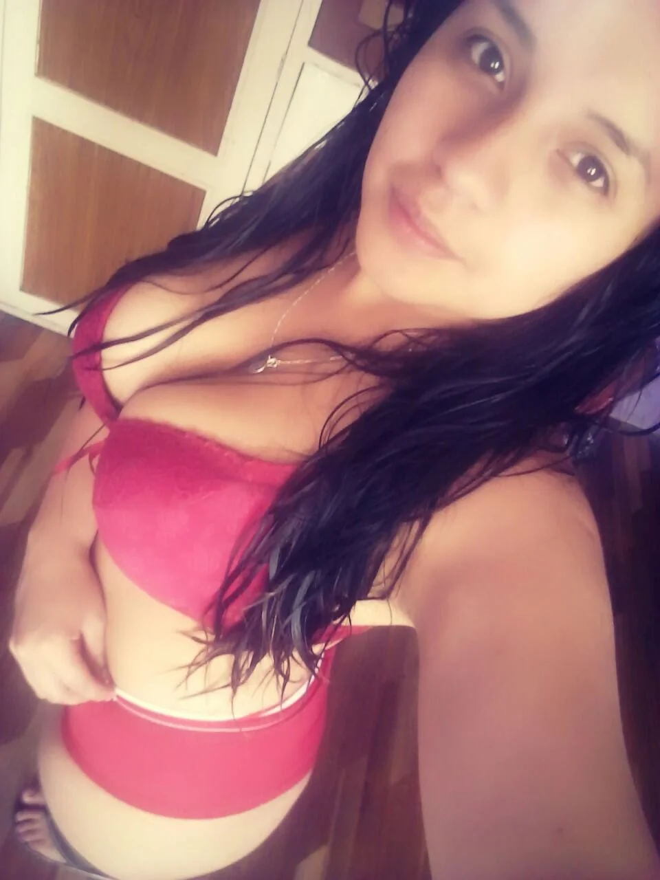 Mi amiga tetona 😊 image 5