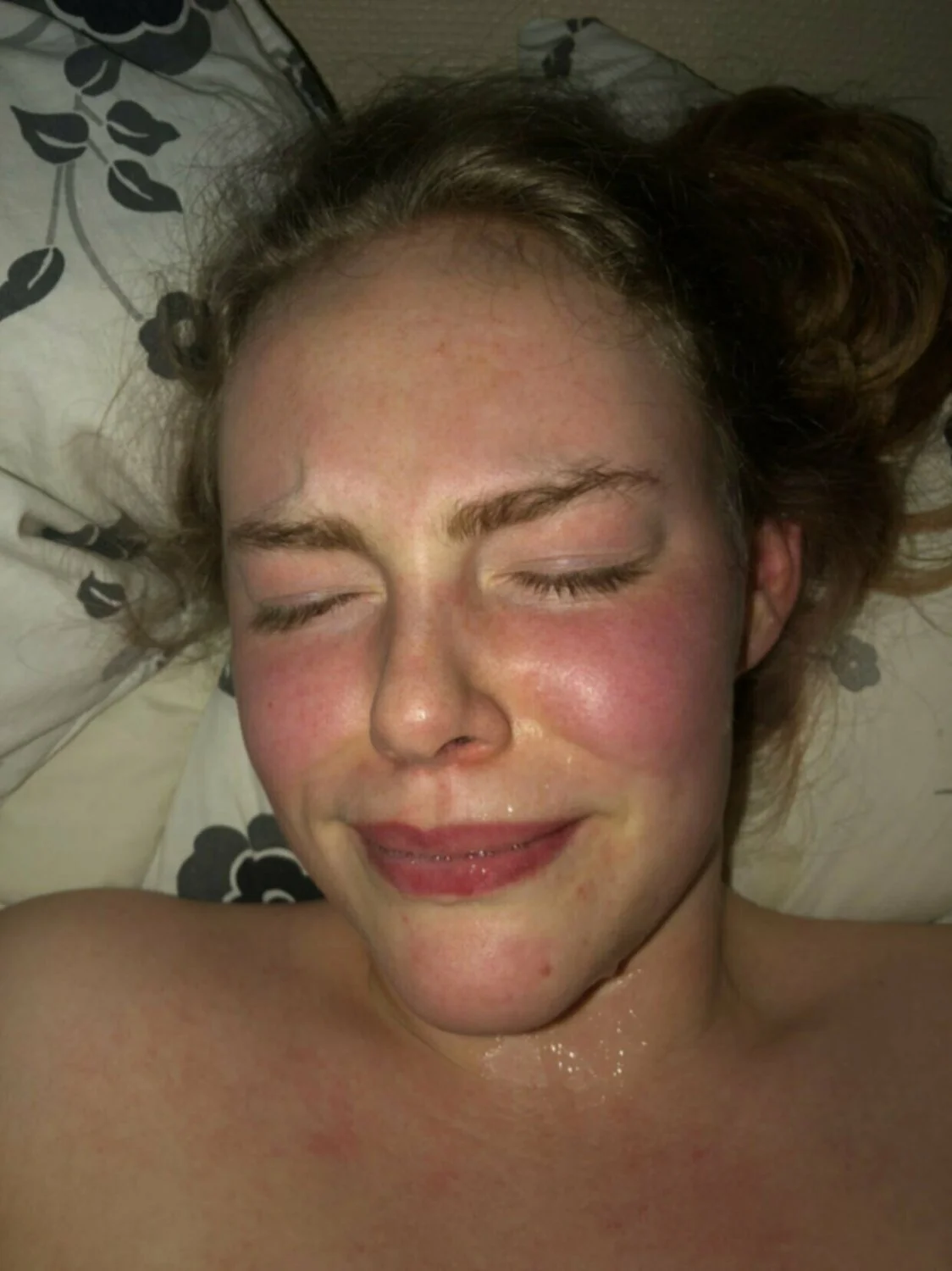 Exposing Webslut Bella image 8