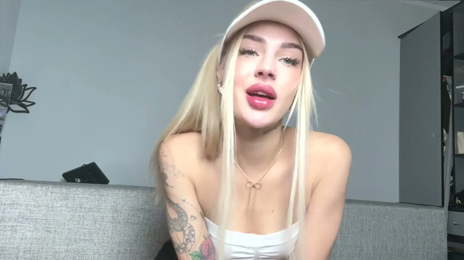 🔞 sexy body naked dirty fingering pussy wet orgasm 💦🫦 Check OF image 3