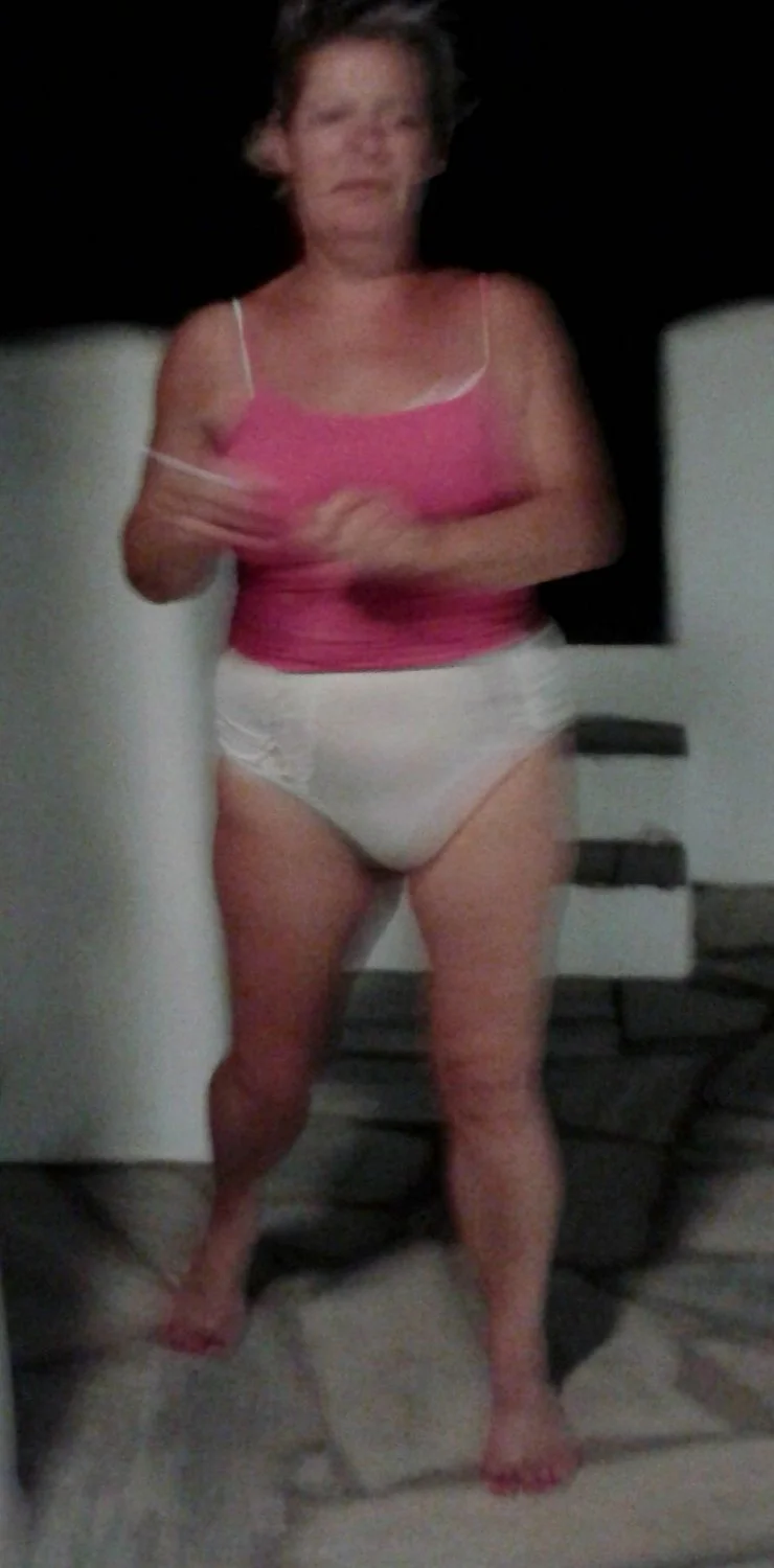 Chubby in pink image 2