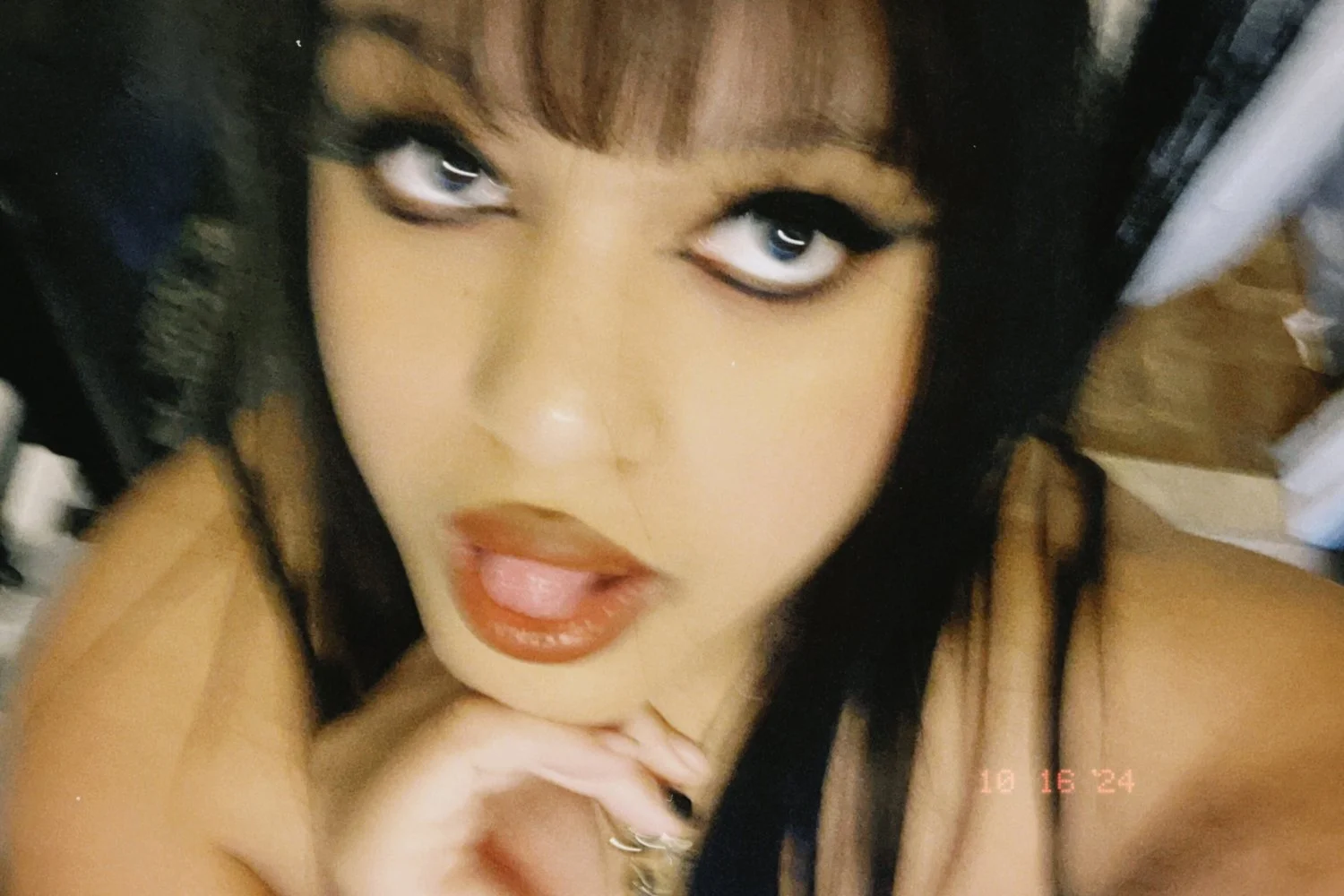 Chubby goth GF lost image 12