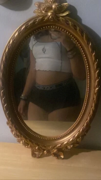 Chubby goth GF lost image 17